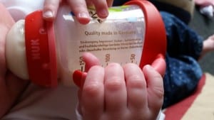 4-15-NUK-Trainingsfles-handgreep-flesvoeding-handje-baby-nanny-annelon-blog-inhoud