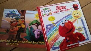 4-25-kinderplezier-pakket-sesamstraat-boeken-baby-nanny-moeder-algemeen