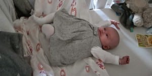 5-15-inbakeren-baby-2-maanden-rustig-slapen-wakker-baby-featured