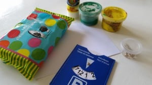 6-15-vaderdag-baby-peuter-knutselen-knutselwerkje-parkeerschijf-papa-nanny-amsterdam-gastouder-oppas-benodigdheden