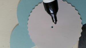 6-15-vaderdag-baby-peuter-knutselen-knutselwerkje-parkeerschijf-papa-nanny-amsterdam-gastouder-oppas-punt