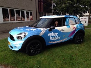 7-15-waterbabies-les-7-ziek-nola-juf-dag-nanny-amsterdam-gastouder-oppas-auto-mini-cooper