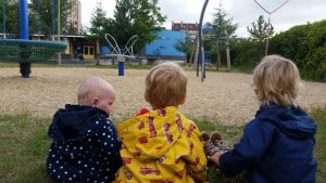 8-15-speeltuin-amsterdam-wittenburgerstraat-baby-kinderen-peuters-kleuters-bakfiets-nanny-moeder-wip-wap