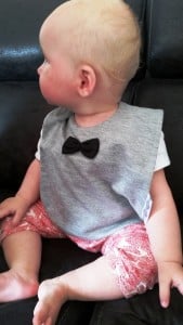 9-15-house-of-jamie-baby-slab-nanny-moeder-amsterdam-blog-strik-blauwe-ogen-eten