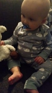 10-15-fresk-opeenwolkje-walvis-whale-grey-grijs-vis-vogel-pyjama-boxpakje-kleding-moe-slapen