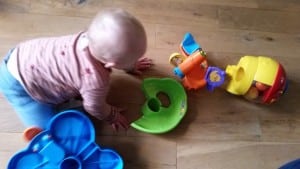 10-15-vtech-ballentoren-speelgoed-ballen-baby-dreumes-kinderen-nanny-amsterdam-instructie