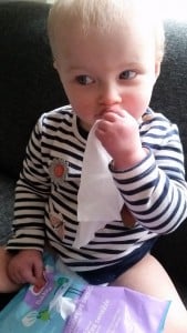 3-16-luiertest-kruidvat-pak-luiers-beste-luier-goede-luier-ervaring-huismerk-kosten-moeder-mama-nanny-baby-meisje-lek-doekjes