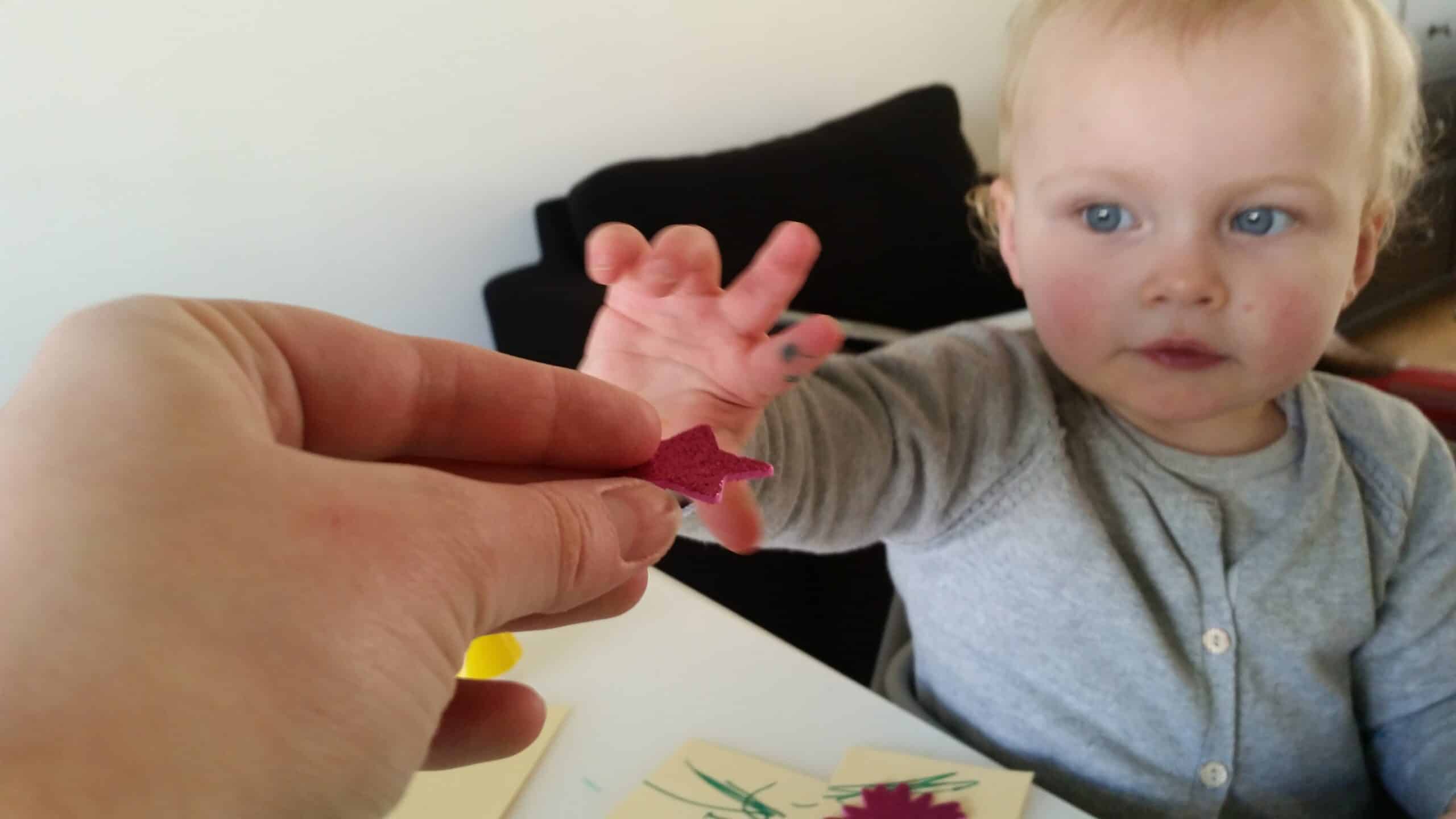 4-16-bellenblaas-traktatie-trakteren-creatief-vlinder-samen-dreumes-zelf-tekenen-kleuren-stiften-nijntje-stickers-hema-action-stickeren-Nola-mooi-kinderdagverblijf-creche-verhuizen-afscheid-