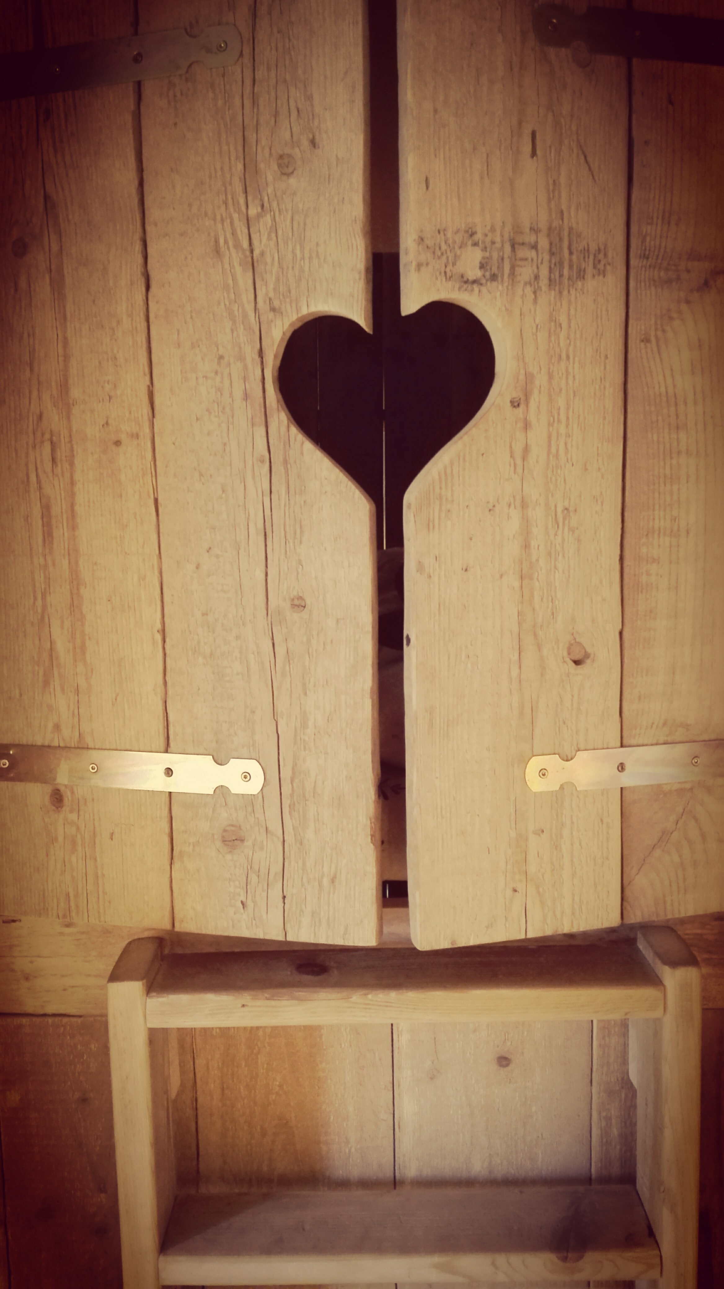 glamping - luxe kamperen - safari tent - woody - sanitair - gezellig - knus - kinderen - vriendjes - vakantie - camping - rcn - vakantiepark - zeewolde - nanny - annelon - bedstee