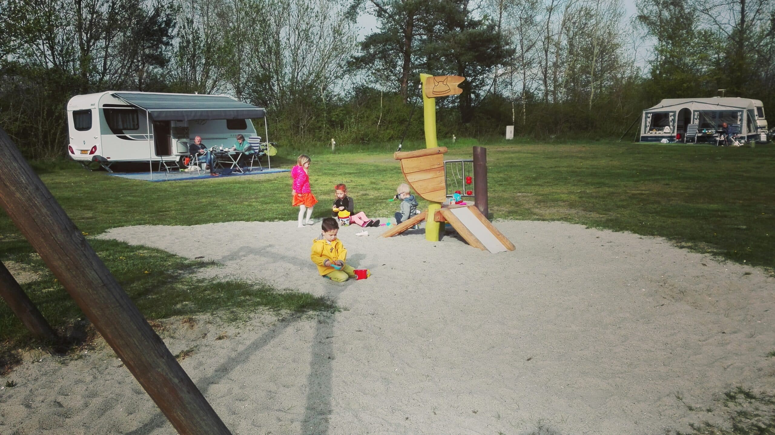 glamping - luxe kamperen - safari tent - woody - sanitair - gezellig - knus - kinderen - vriendjes - vakantie - camping - rcn - vakantiepark - zeewolde - nanny - annelon6