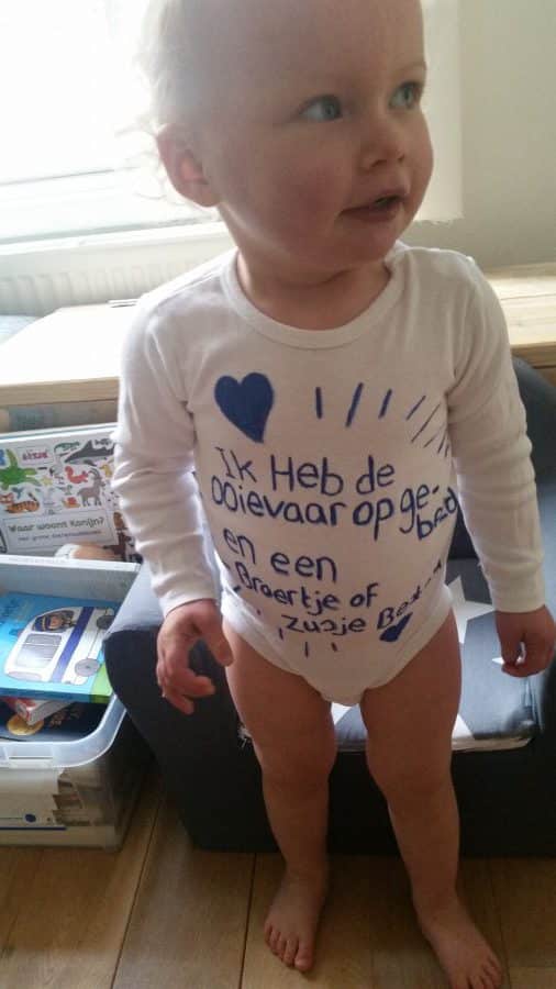 5-16-zwangerschap-maand-1-eerste-trimester-kinderen-baby-broertje-zusje-bekend-maken-bekendmaking-vertellen-familie-ouders-onthullen-laten-zien-zwanger-tips-tv