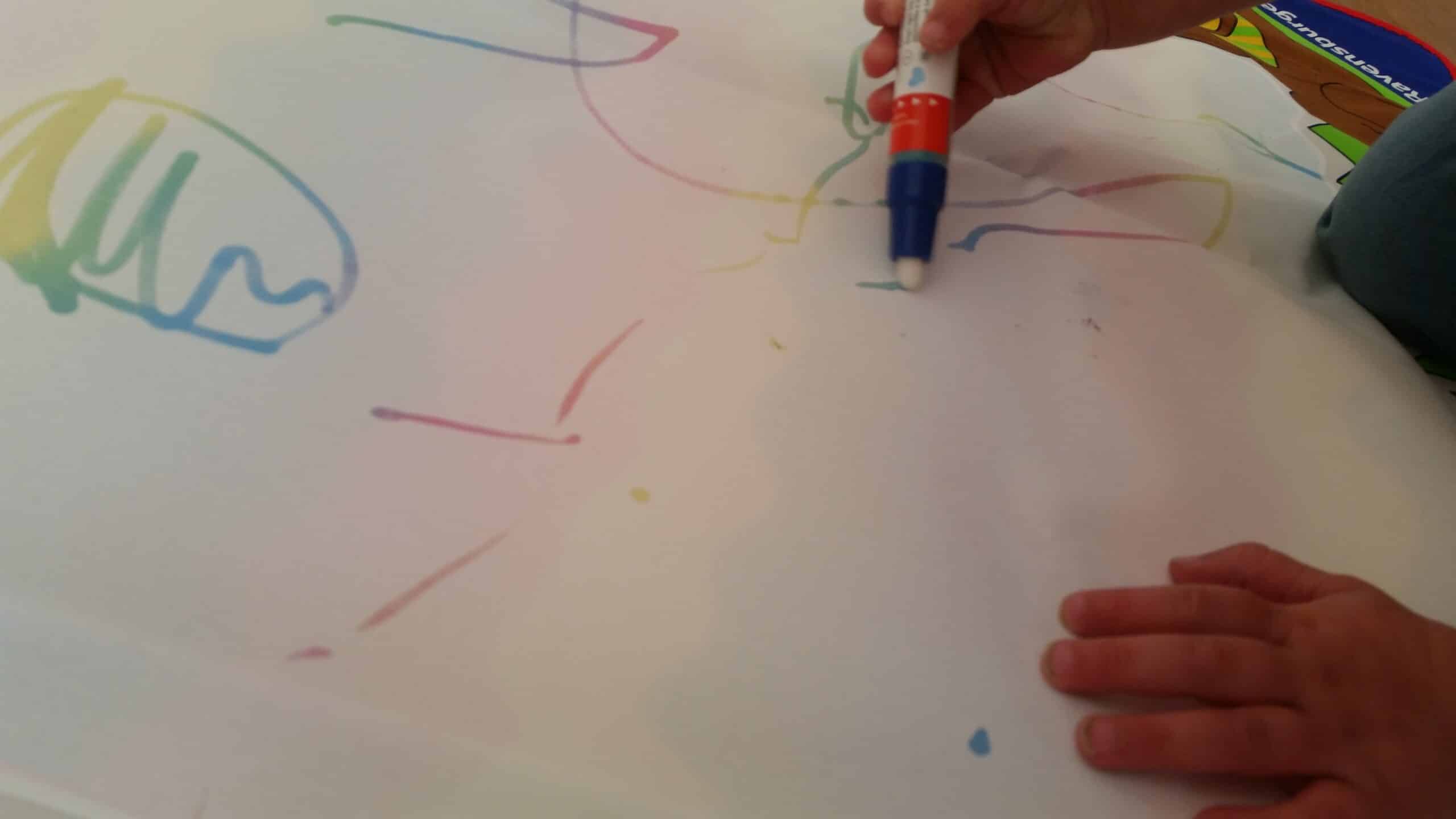 7-16-aqua-doodle-baby-kinderen-kleuren-water-stift-nanny-moeder-amsterdam--ravensburger-1-jaar-2-jaar