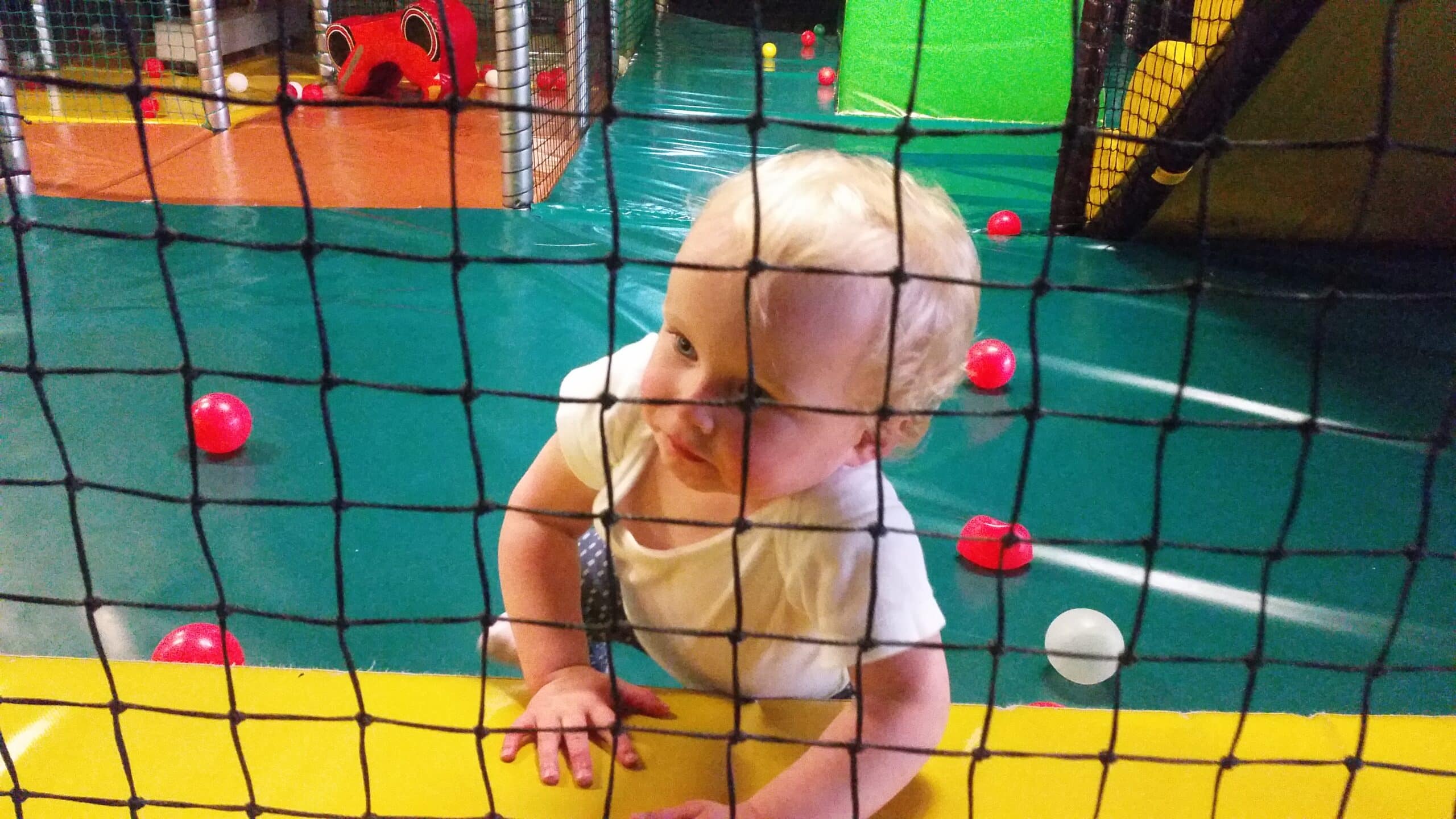 ballorig-superfun-tunfun-amsterdam-nanny-moeder-blog-herfstvakantie-activiteit-tips-kinderen-wat-doen-baby