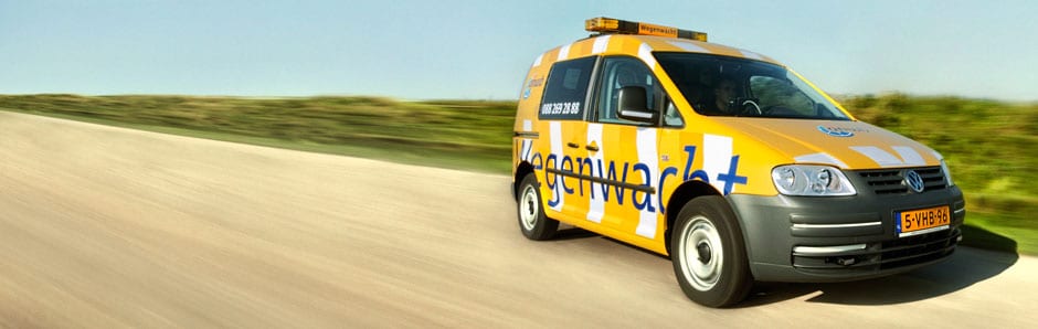 11-16-pech-onderweg-autopechanwb-kinderen-kleine-baby-kind-wat-doen-alarm-uit-de-auto-ervaring-nanny-moeder-amsterdam-auto