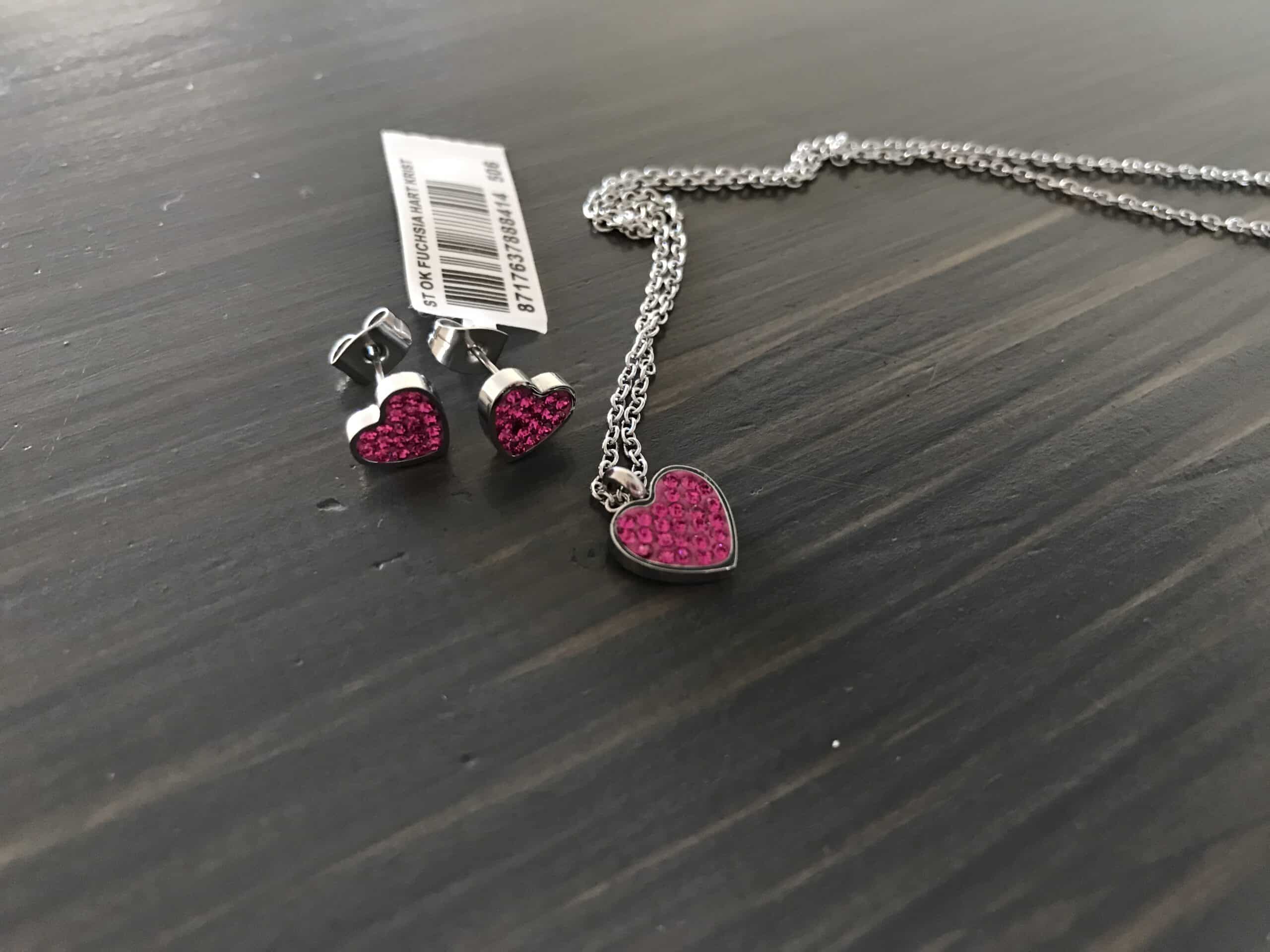 12-16-lucardi-juwelier-blog-review-ervaring-armbandjes-sweet-to-send-post-kaartje-goedkoop-korting-geboorte-kerst-sinterklaas-cadeau-tip-setje-ketting-oorbellen