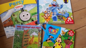 4-15-kinderplezier-boeken-kinderen-baby-pakket-boekenpakket-sesamstraat-bumba-percy-konijn