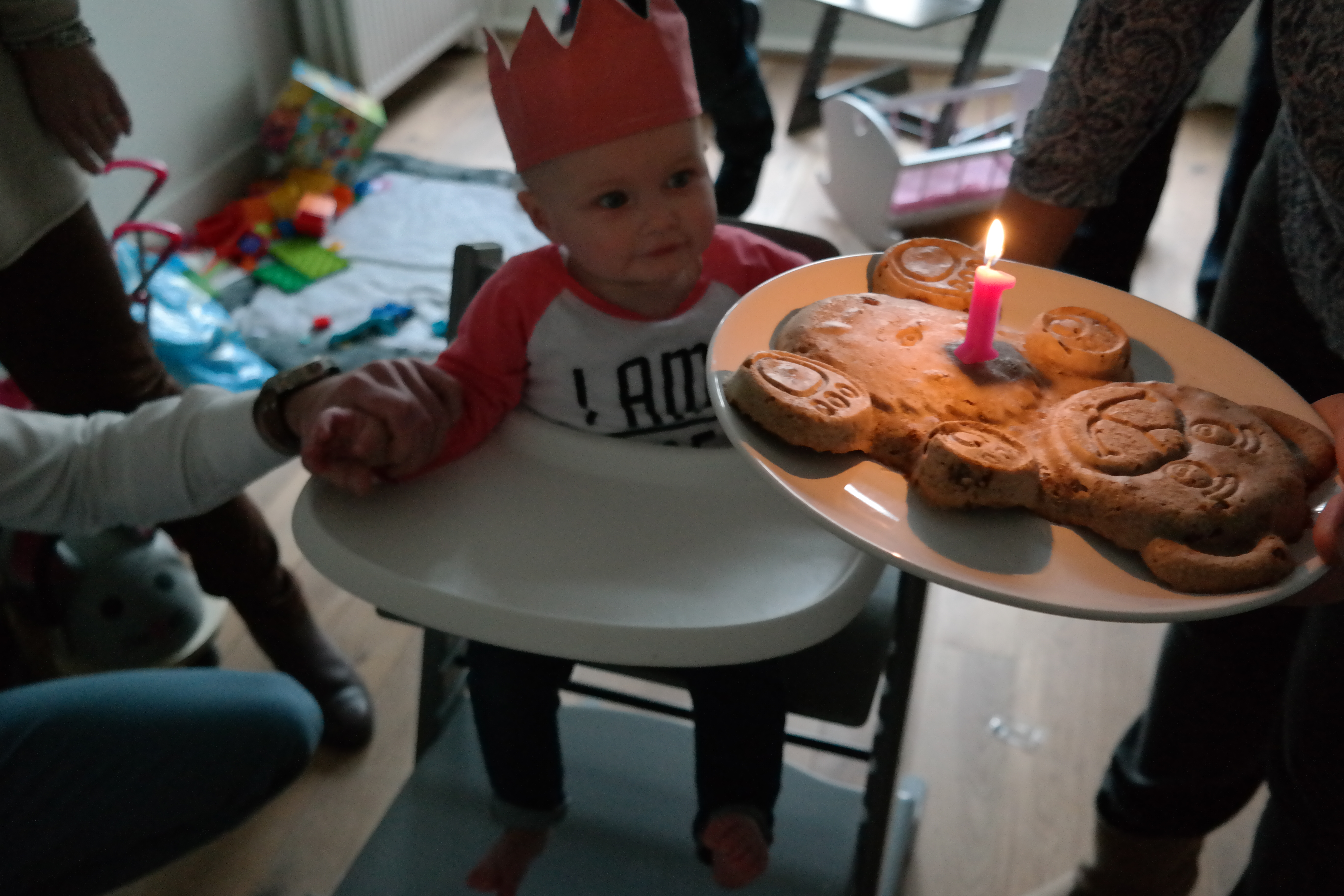 Verbazingwekkend Nola haar eerste verjaardag – Nanny Annelon ND-17